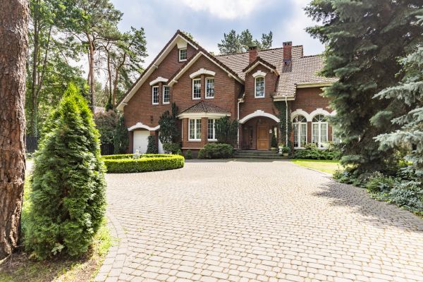 Driveway Brick Repair in Bradenton